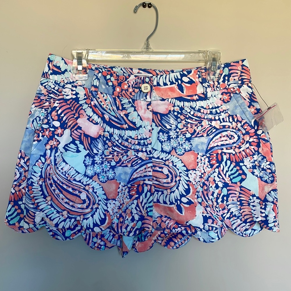 Crown and ivy shorts brand new size 8